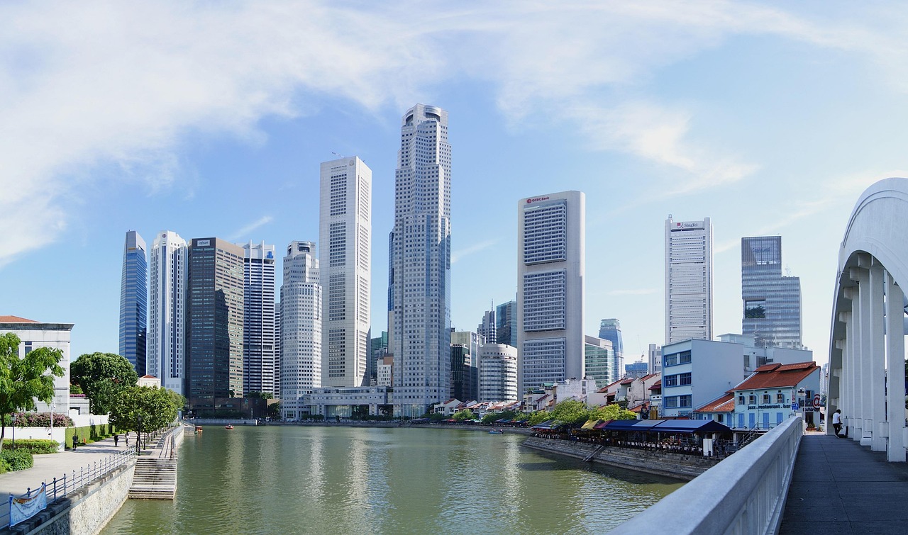民富通上市启航新征程，共筑美好未来梦想